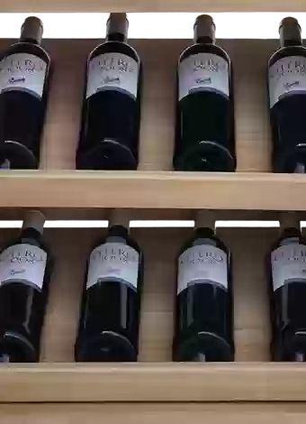 Botellero de madera de pino
